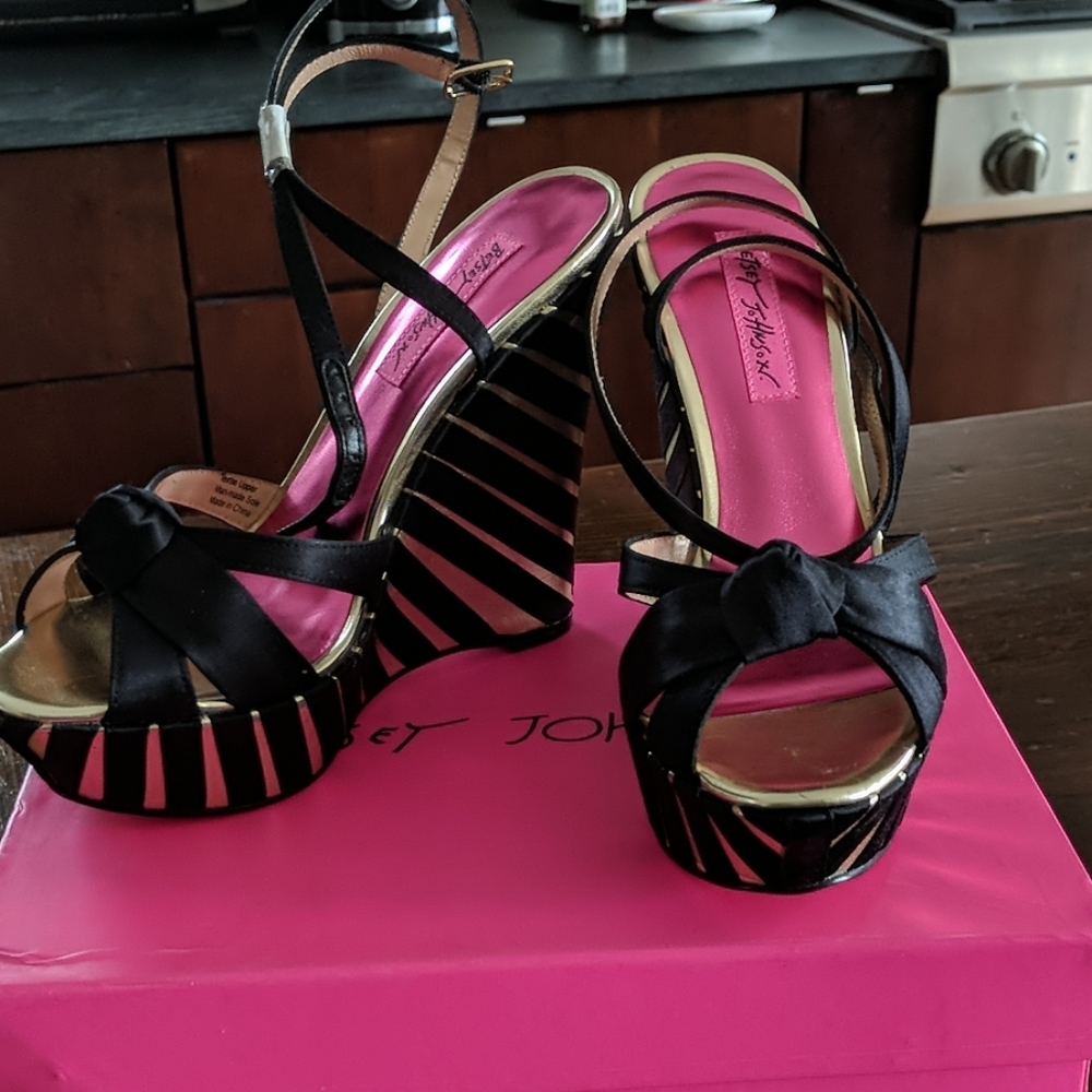 Glamorous Betsey Johnson platforms
